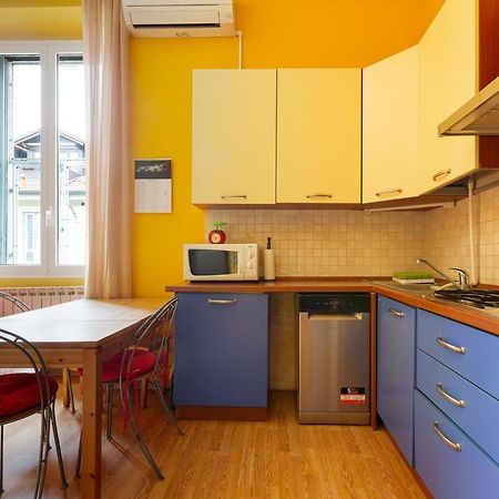 Milano Viale Umbria Colorful Apartment Buitenkant foto