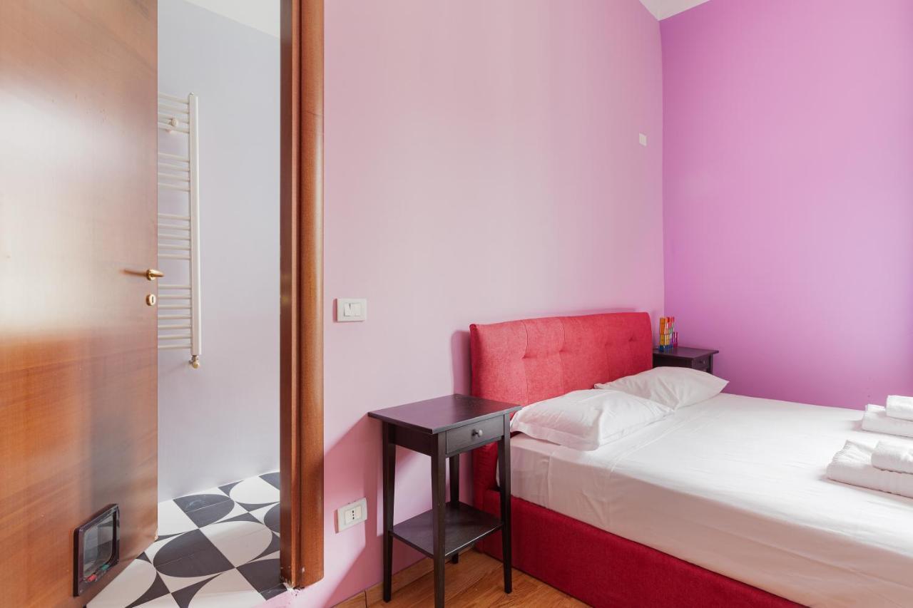 Milano Viale Umbria Colorful Apartment Buitenkant foto
