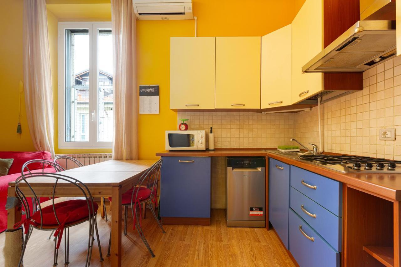 Milano Viale Umbria Colorful Apartment Buitenkant foto