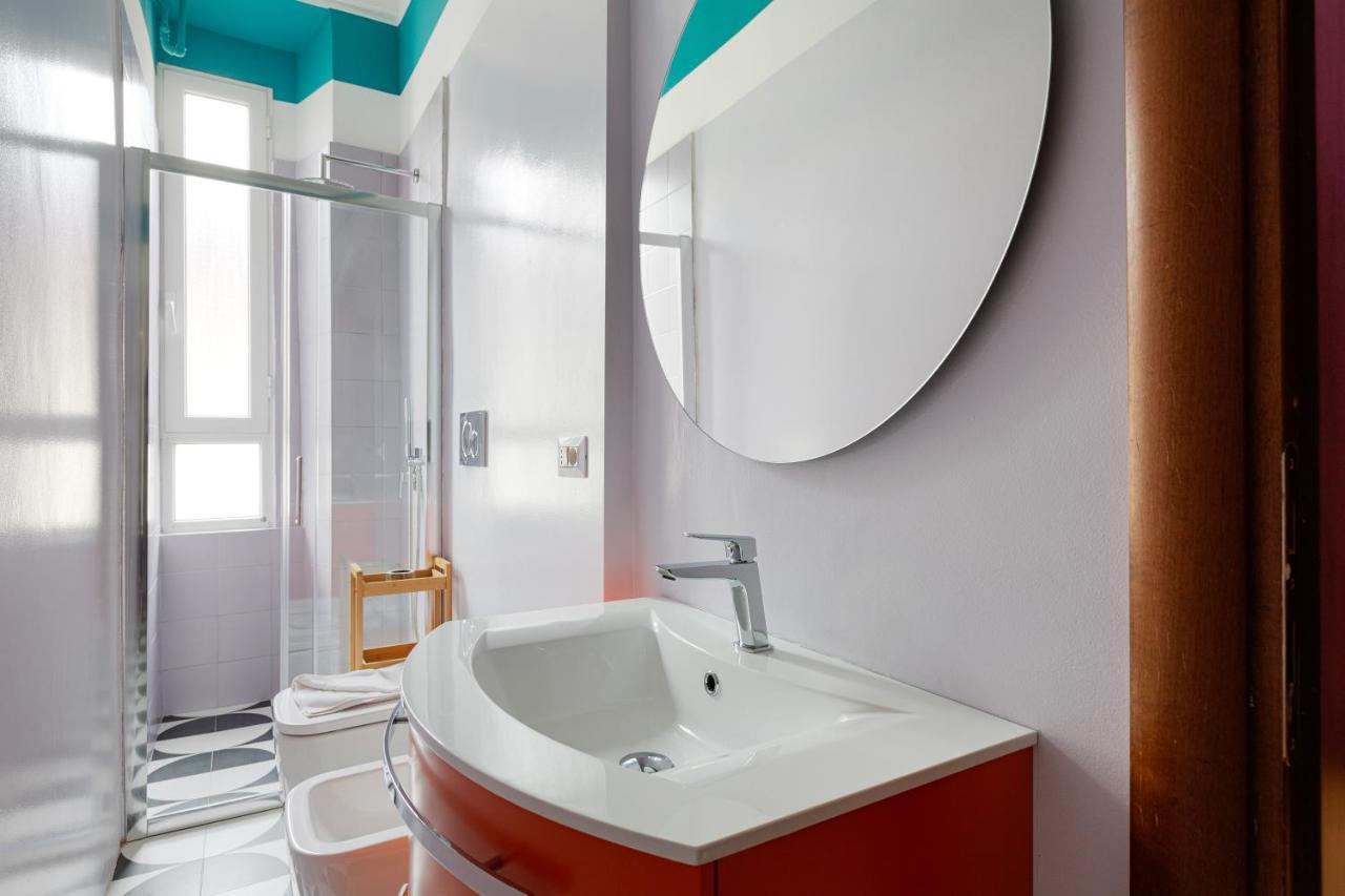 Milano Viale Umbria Colorful Apartment Buitenkant foto