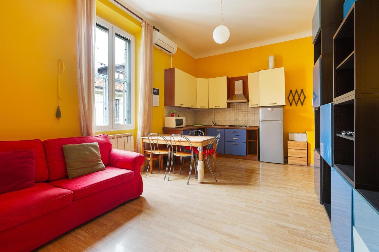 Milano Viale Umbria Colorful Apartment Buitenkant foto